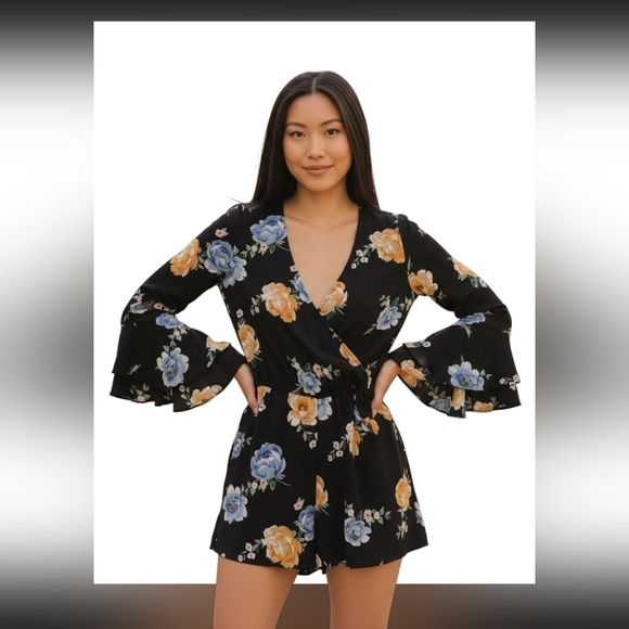 Divided Romper - Picture 1 of 8